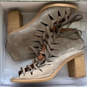 Jeffrey Campbell lace up heel bootie